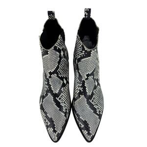 MARC FISHER VIVICA LEATHER POINTED TOE ANKLE BOOTS IN SNAKE PRINT NWOB SIZE 8.5M